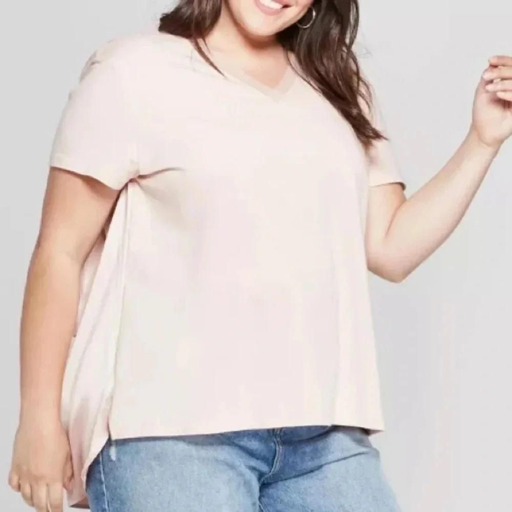 Ava Viv Women’s Pink Top Satin Ruched Back V-Neck New